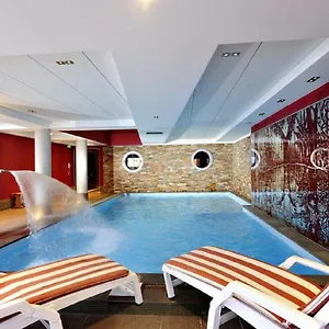 t2-residence-antares-4-pieds-des-pistes.fr-provencehotel.com/